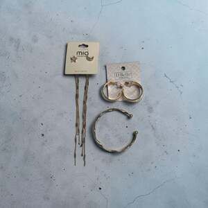 Mia Collection D Bello Jewelry Set
